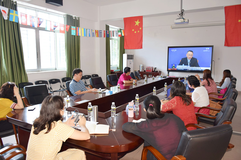 0270c9d77a56a968f6b299ea65c52982.jpg 001_副本.jpg